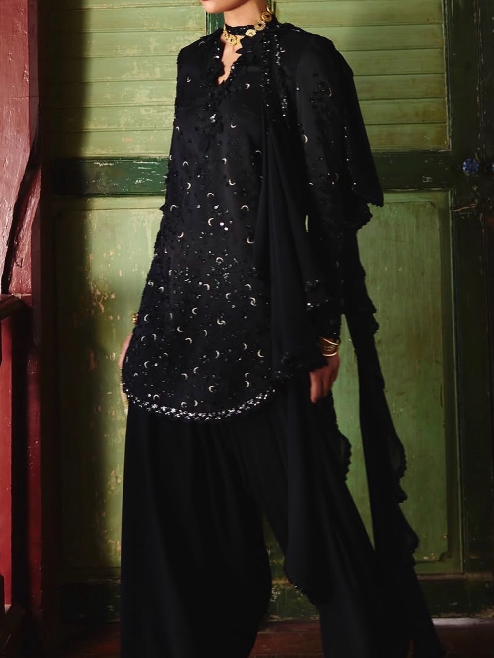 Suffuse Eris Size M